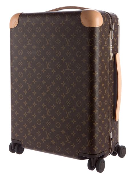 louis vuitton mens carry on luggage